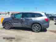 2020 Honda Pilot Touring 7-Passenger z VIN 5FNYF5H69LB015626, wystawiony jako IAAI lot #42319992 z przebiegiem 134 084 mil mil oraz . Historia ofert i sprzedaży dostępna na DreamBid. Obrazek 14.