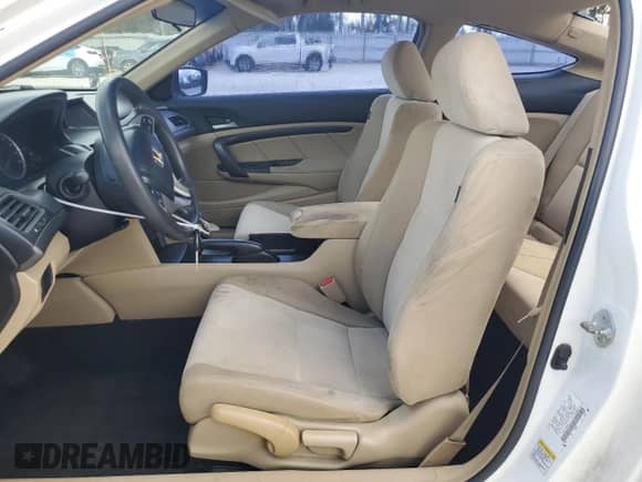 2008 Honda Accord LX-S with VIN 1HGCS12378A001173, listed as a Copart auction lot 81847565 with 195,151 mi miles and Salvage title. Bid and sale history available at DreamBid. Image 7.