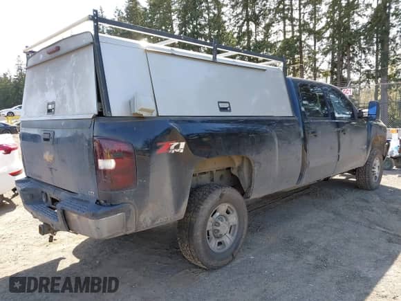 2007 Chevrolet Silverado 3500HD SRW 1LT с VIN 1GCHK33667F500606, выставлен на аукционе IAAI как лот 41955389 с пробегом 265 951 миль миль и . История ставок и продаж доступна на DreamBid. Изображение 4.