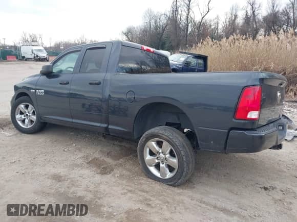 2018 Ram 1500 Express с VIN 1C6RR7FT4JS348324, выставлен на аукционе IAAI как лот 41651419 с пробегом 74 127 миль миль и . История ставок и продаж доступна на DreamBid. Изображение 3.