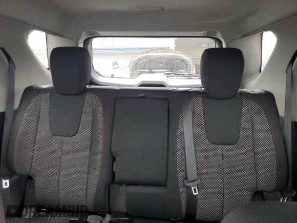 2013 Chevrolet Equinox LT z VIN 2GNFLNE35D6158646, wystawiony jako Copart lot #83790295 z przebiegiem 137 208 mil mil oraz Czysty tytuł • Clean title. Historia ofert i sprzedaży dostępna na DreamBid. Obrazek 10.