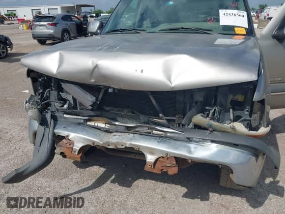 2002 Chevrolet Tahoe LS с VIN 1GNEC13V22R206341, выставлен на аукционе IAAI как лот 42436560 с пробегом 271 904 миль миль и . История ставок и продаж доступна на DreamBid. Изображение 6.