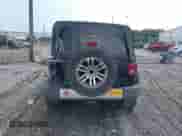 2008 Jeep Wrangler Unlimited Sahara с VIN 1J8GA59178L576014, выставлен на аукционе IAAI как лот 42788775 с пробегом 251 646 миль миль и . История ставок и продаж доступна на DreamBid. Изображение 17.