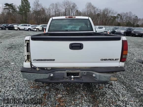 2000 Chevrolet Silverado 1500 LS with VIN 1GCEC14T7YZ112003, listed as a Copart auction lot 83573954 with Not provided miles and Salvage title. Bid and sale history available at DreamBid. Image 6.