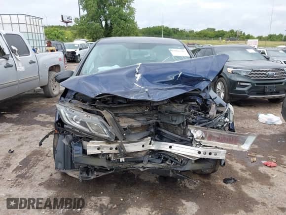 2019 Honda Odyssey LX с VIN 5FNRL6H21KB027087, выставлен на аукционе IAAI как лот 42866347 с пробегом Не указан миль и . История ставок и продаж доступна на DreamBid. Изображение 12.