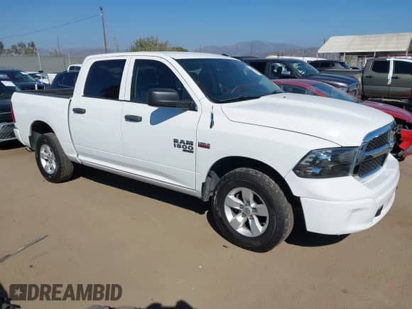2021 Ram 1500 Tradesman z VIN 3C6RR7KT7MG665371, wystawiony jako IAAI lot #43357325 z przebiegiem 94 191 mil mil oraz . Historia ofert i sprzedaży dostępna na DreamBid. Obrazek 1.