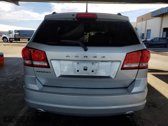 2011 Dodge Journey Mainstreet с VIN 3D4PG1FG0BT517764, выставлен на аукционе Copart как лот 81807505 с пробегом 151 594 миль миль и Списание • Salvage title. История ставок и продаж доступна на DreamBid. Изображение 6.