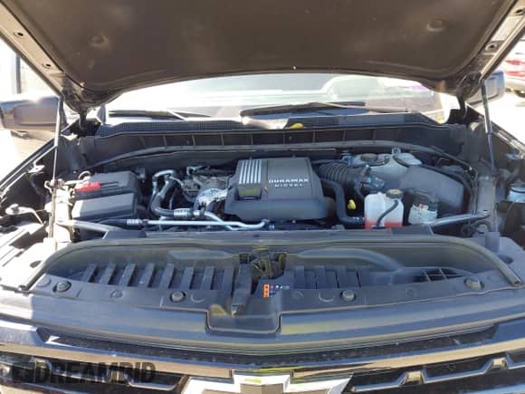 2022 Chevrolet Silverado 1500 RST z VIN 3GCUDEET8NG680920, wystawiony jako IAAI lot #41595611 z przebiegiem 43 457 mil mil oraz . Historia ofert i sprzedaży dostępna na DreamBid. Obrazek 10.