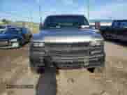 2002 Chevrolet Silverado 1500HD LT с VIN 1GCGK13U22F226215, выставлен на аукционе Copart как лот 67556633 с пробегом 237 272 миль миль и Списание • Salvage title. История ставок и продаж доступна на DreamBid. Изображение 5.