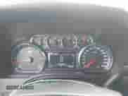 2015 Chevrolet Suburban LT z VIN 1GNSCJKCXFR700715, wystawiony jako IAAI lot #42748716 z przebiegiem 169 082 mil mil oraz . Historia ofert i sprzedaży dostępna na DreamBid. Obrazek 7.