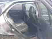 2020 Chevrolet Equinox Premier z VIN 2GNAXPEX0L6132001, wystawiony jako IAAI lot #43353271 z przebiegiem 110 017 mil mil oraz . Historia ofert i sprzedaży dostępna na DreamBid. Obrazek 8.