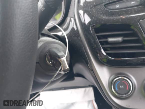 2021 Chevrolet Spark 1LT с VIN KL8CD6SA3MC700957, выставлен на аукционе IAAI как лот 43011758 с пробегом 59 934 миль миль и . История ставок и продаж доступна на DreamBid. Изображение 11.