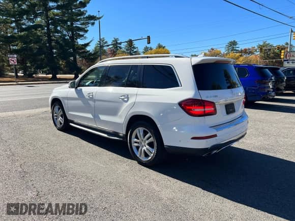 2017 Mercedes-Benz GLS 450 с VIN 4JGDF6EE2HA762352, выставлен на аукционе Copart как лот 87126765 с пробегом 170 306 миль миль и Чистый • Clean title. История ставок и продаж доступна на DreamBid. Изображение 3.