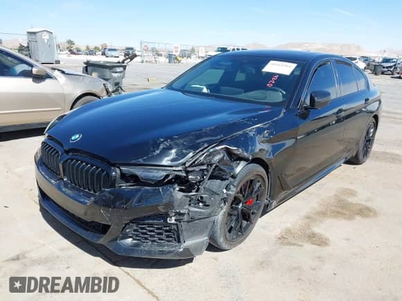 2021 BMW 5 Series 540i с VIN WBA53BJ03MWX05432, выставлен на аукционе IAAI как лот 41664361 с пробегом Не указан миль и . История ставок и продаж доступна на DreamBid. Изображение 2.