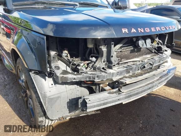 2012 Land Rover Range Rover Sport SC Autobiography z VIN SALSP2E42CA753225, wystawiony jako IAAI lot #42202458 z przebiegiem 93 511 mil mil oraz . Historia ofert i sprzedaży dostępna na DreamBid. Obrazek 6.