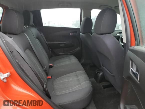 2012 Chevrolet Sonic LT с VIN 1G1JC6SBXC4200709, выставлен на аукционе Copart как лот 59656395 с пробегом 85 289 миль миль и Чистый • Clean title. История ставок и продаж доступна на DreamBid. Изображение 10.
