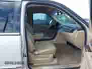 2010 Cadillac Escalade Premium z VIN 1GYUKCEF5AR161736, wystawiony jako IAAI lot #42742355 z przebiegiem 167 681 mil mil oraz . Historia ofert i sprzedaży dostępna na DreamBid. Obrazek 5.