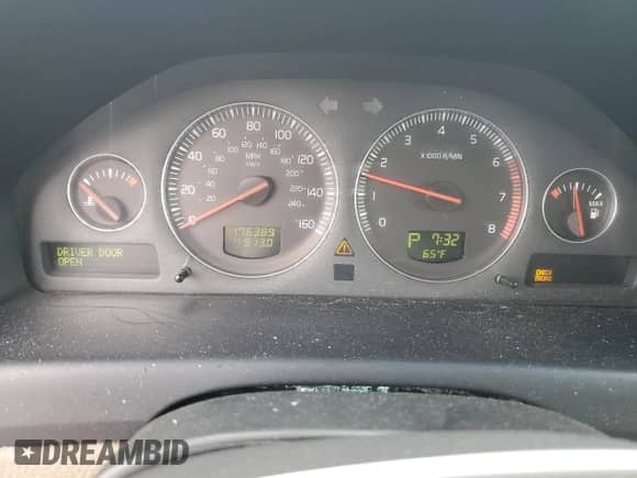 2006 Volvo S60 2.5L Turbo с VIN YV1RS592062514991, выставлен на аукционе Copart как лот 80004805 с пробегом 176 389 миль миль и Списание • Salvage title. История ставок и продаж доступна на DreamBid. Изображение 9.
