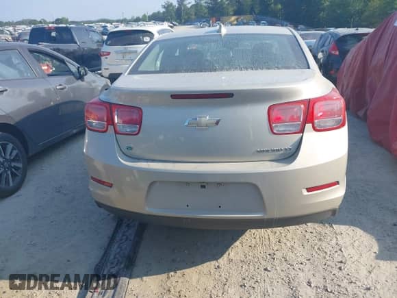2015 Chevrolet Malibu LT с VIN 1G11C5SL4FF345207, выставлен на аукционе IAAI как лот 42964342 с пробегом 105 917 миль миль и . История ставок и продаж доступна на DreamBid. Изображение 16.