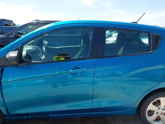 2019 Chevrolet Spark LS с VIN KL8CB6SA8KC728207, выставлен на аукционе IAAI как лот 42865260 с пробегом 34 587 миль миль и . История ставок и продаж доступна на DreamBid. Изображение 14.