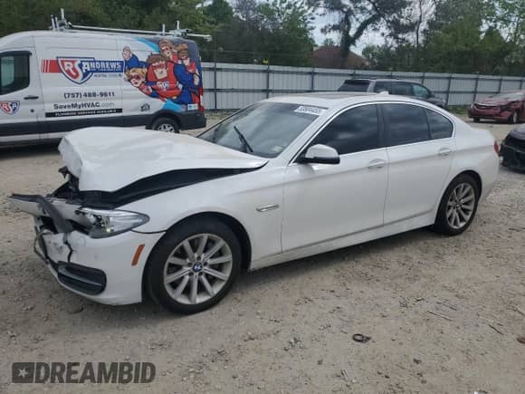 2014 BMW 5 Series 535d xDrive с VIN WBAFV3C54EDZ33451, выставлен на аукционе Copart как лот 53804455 с пробегом 121 302 миль миль и Списание • Salvage title. История ставок и продаж доступна на DreamBid. Изображение 1.