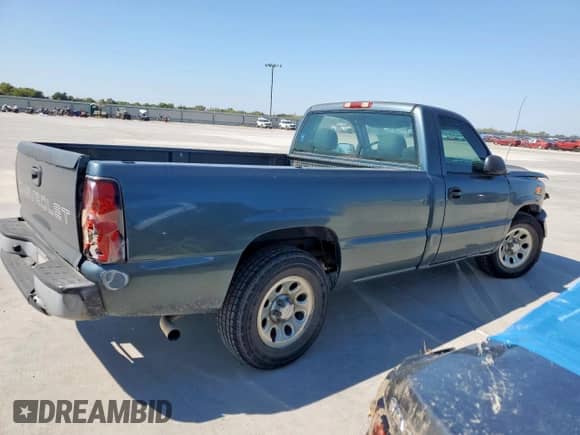 2006 Chevrolet Silverado 1500 Work Truck с VIN 1GCEC14V36Z102809, выставлен на аукционе Copart как лот 85529125 с пробегом 317 367 миль миль и Списание • Salvage title. История ставок и продаж доступна на DreamBid. Изображение 3.