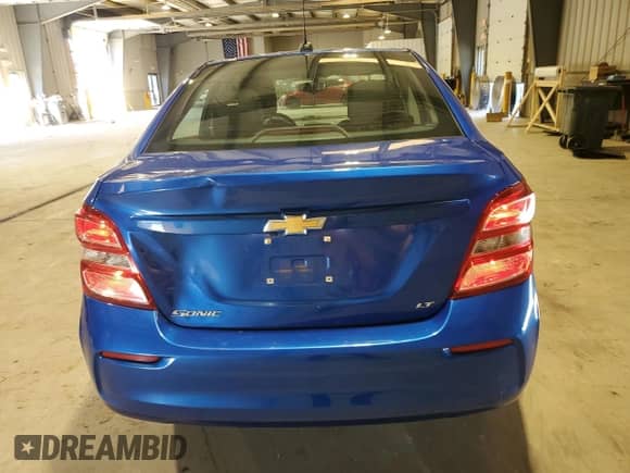 2020 Chevrolet Sonic LT с VIN 1G1JD5SB6L4110111, выставлен на аукционе Copart как лот 70371925 с пробегом 43 445 миль миль и Списание • Salvage title. История ставок и продаж доступна на DreamBid. Изображение 6.