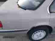 1991 Honda Accord LX z VIN JHMCB7651MC015726, wystawiony jako IAAI lot #41843620 z przebiegiem 55 563 mil mil oraz . Historia ofert i sprzedaży dostępna na DreamBid. Obrazek 15.