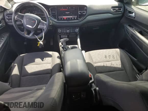 2022 Dodge Durango SXT z VIN 1C4RDJAG3NC156570, wystawiony jako Copart lot #66013565 z przebiegiem 58 840 mil mil oraz Czysty tytuł • Clean title. Historia ofert i sprzedaży dostępna na DreamBid. Obrazek 8.