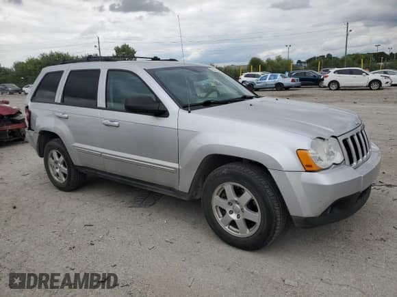 2010 Jeep Grand Cherokee Laredo с VIN 1J4PR4GK0AC138103, выставлен на аукционе Copart как лот 70019075 с пробегом 198 050 миль миль и Списание • Salvage title. История ставок и продаж доступна на DreamBid. Изображение 4.