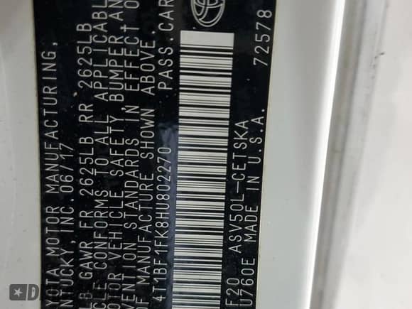 2017 Toyota Camry XLE z VIN 4T1BF1FK8HU802270, wystawiony jako Copart lot #53561095 z przebiegiem Nie podano mil oraz Szkoda całkowita • Salvage title. Historia ofert i sprzedaży dostępna na DreamBid. Obrazek 13.