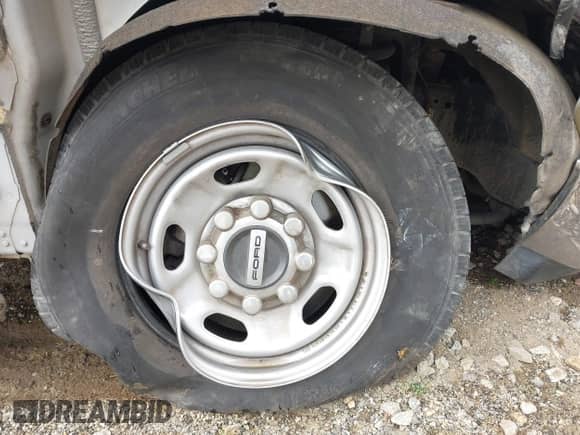 2019 Ford F-250 XL с VIN 1FT7W2A62KED47573, выставлен на аукционе IAAI как лот 42101066 с пробегом 26 075 миль миль и . История ставок и продаж доступна на DreamBid. Изображение 17.