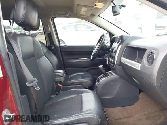 2015 Jeep Compass High Altitude с VIN 1C4NJDEBXFD333215, выставлен на аукционе IAAI как лот 43109330 с пробегом 134 246 миль миль и . История ставок и продаж доступна на DreamBid. Изображение 5.