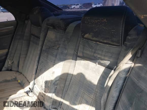 2014 Chrysler 300 S with VIN 2C3CCAGG9EH273734, listed as a IAAI auction lot 42741658 with Not provided miles and . Bid and sale history available at DreamBid. Image 15.