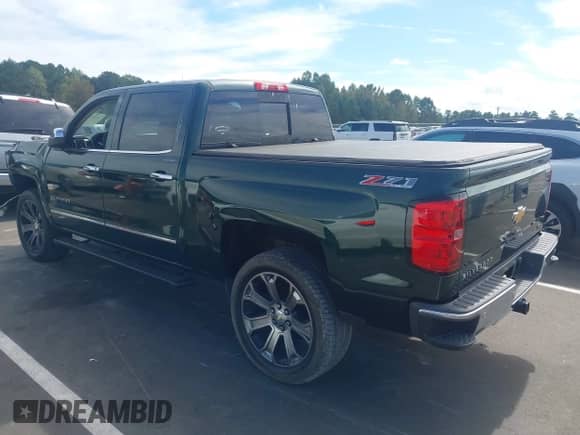 2015 Chevrolet Silverado 1500 LTZ z VIN 3GCUKSEC5FG129298, wystawiony jako IAAI lot #43394371 z przebiegiem 246 150 mil mil oraz . Historia ofert i sprzedaży dostępna na DreamBid. Obrazek 3.