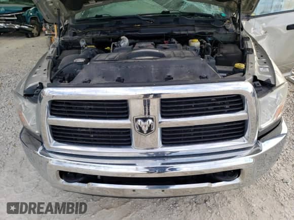 2010 Dodge 2500 TRX with VIN 3D7UT2CLXAG127075, listed as a Copart auction lot 84437504 with 92,024 mi miles and Salvage title. Bid and sale history available at DreamBid. Image 12.