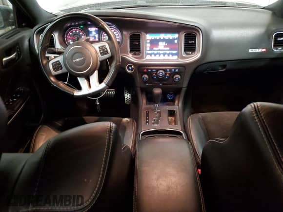 2014 Dodge Charger SRT-8 с VIN 2C3CDXEJ6EH283569, выставлен на аукционе Copart как лот 77036274 с пробегом 77 356 миль миль и Списание • Salvage title. История ставок и продаж доступна на DreamBid. Изображение 8.