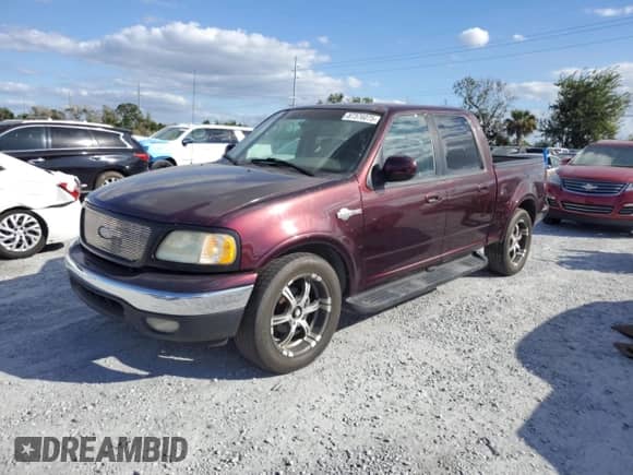 2002 Ford F-150 XLT с VIN 1FTRW07L12KE26292, выставлен на аукционе Copart как лот 87376075 с пробегом 172 754 миль миль и Чистый • Clean title. История ставок и продаж доступна на DreamBid. Изображение 1.