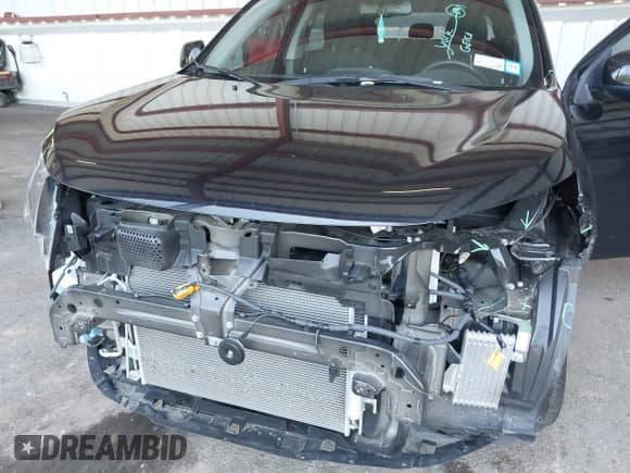 2023 Mitsubishi Outlander ES z VIN JA4ARUAU9PU013541, wystawiony jako IAAI lot #42392348 z przebiegiem 27 760 mil mil oraz . Historia ofert i sprzedaży dostępna na DreamBid. Obrazek 6.