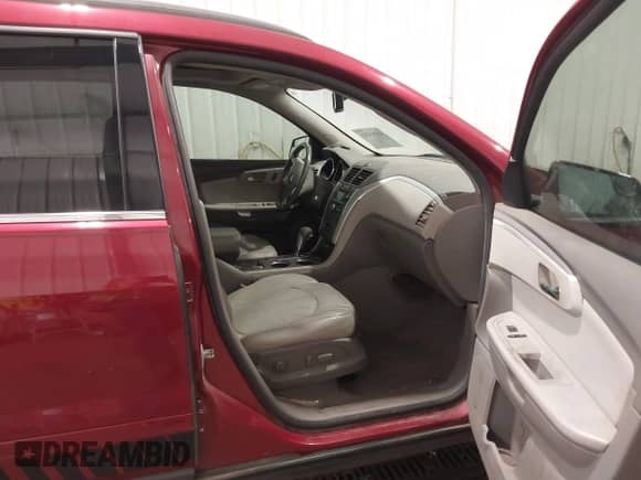 2010 Chevrolet Traverse 2LT с VIN 1GNLVGED8AJ235476, выставлен на аукционе IAAI как лот 43093230 с пробегом 202 596 миль миль и . История ставок и продаж доступна на DreamBid. Изображение 5.