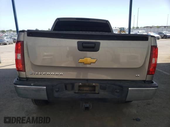 2013 Chevrolet Silverado 1500 LT с VIN 3GCPCSEA2DG145299, выставлен на аукционе Copart как лот 56194165 с пробегом 107 398 миль миль и Списание • Salvage title. История ставок и продаж доступна на DreamBid. Изображение 6.