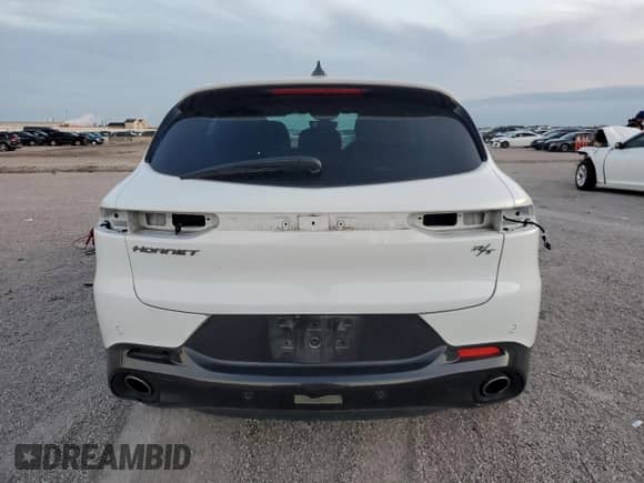 2024 Dodge Hornet R/T z VIN ZACPDFCWXR3A27419, wystawiony jako Copart lot #87380434 z przebiegiem 13 212 mil mil oraz Nie do naprawy • Non repairable. Historia ofert i sprzedaży dostępna na DreamBid. Obrazek 6.