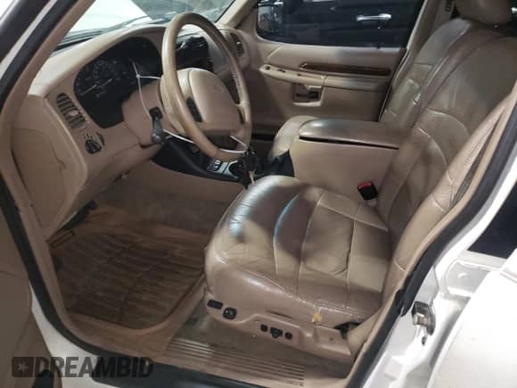 2001 Ford Explorer with VIN 1FMDU85P81ZA00346, listed as a Copart auction lot 45863385 with 212,494 mi miles and Non repairable. Bid and sale history available at DreamBid. Image 7.