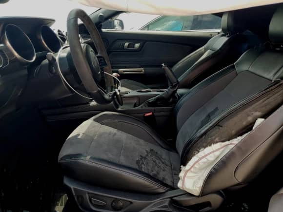 2020 Ford Mustang Shelby GT350 with VIN 1FA6P8JZXL5552748, listed as a Copart auction lot 50962055 with 44,726 mi miles and Salvage title. Bid and sale history available at DreamBid. Image 7.