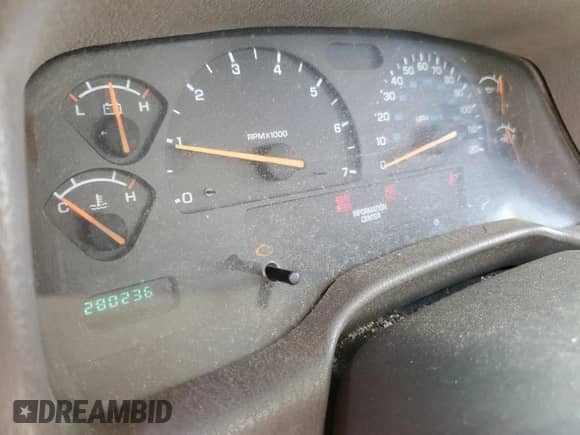 2002 Dodge Durango with VIN 1B8HS48N52F125043, listed as a Copart auction lot 67915364 with 280,236 mi miles and Salvage title. Bid and sale history available at DreamBid. Image 9.