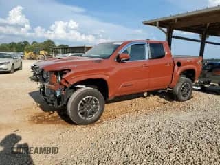 2025 Toyota Tacoma TRD Sport Hybrid with VIN 3TYLC5LNXST020950, listed as a Copart auction lot 65633225 with 4,321 mi miles and Salvage title. Bid and sale history available at DreamBid. Image 1.