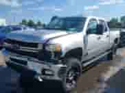 2011 Chevrolet Silverado 2500HD LT z VIN 1GC1KXC80BF125508, wystawiony jako IAAI lot #43251420 z przebiegiem 192 140 mil mil oraz . Historia ofert i sprzedaży dostępna na DreamBid. Obrazek 2.