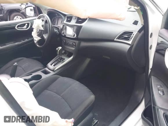 2017 Nissan Sentra SR with VIN 3N1AB7AP7HY377352, listed as a IAAI auction lot 42941844 with 114,514 mi miles and . Bid and sale history available at DreamBid. Image 5.