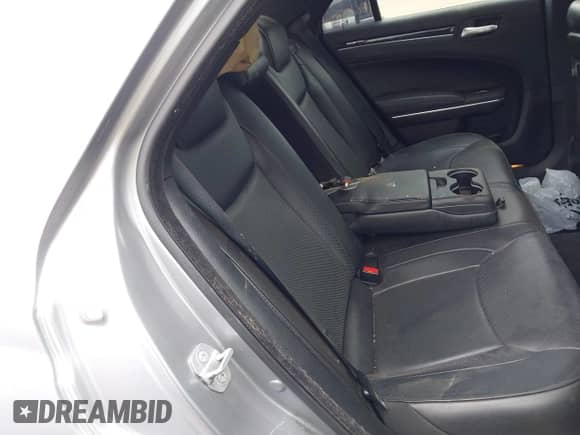 2014 Chrysler 300 C with VIN 2C3CCAET7EH346860, listed as a IAAI auction lot 42536108 with 116,767 mi miles and . Bid and sale history available at DreamBid. Image 8.