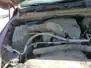 2019 Ram 1500 Lone Star z VIN 1C6RR6LT4KS705016, wystawiony jako Copart lot #67134225 z przebiegiem 77 951 mil mil oraz Czysty tytuł • Clean title. Historia ofert i sprzedaży dostępna na DreamBid. Obrazek 13.